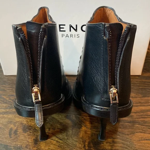 Super cool NIB Givenchy bondage booties - they are gorgeous and super stylish